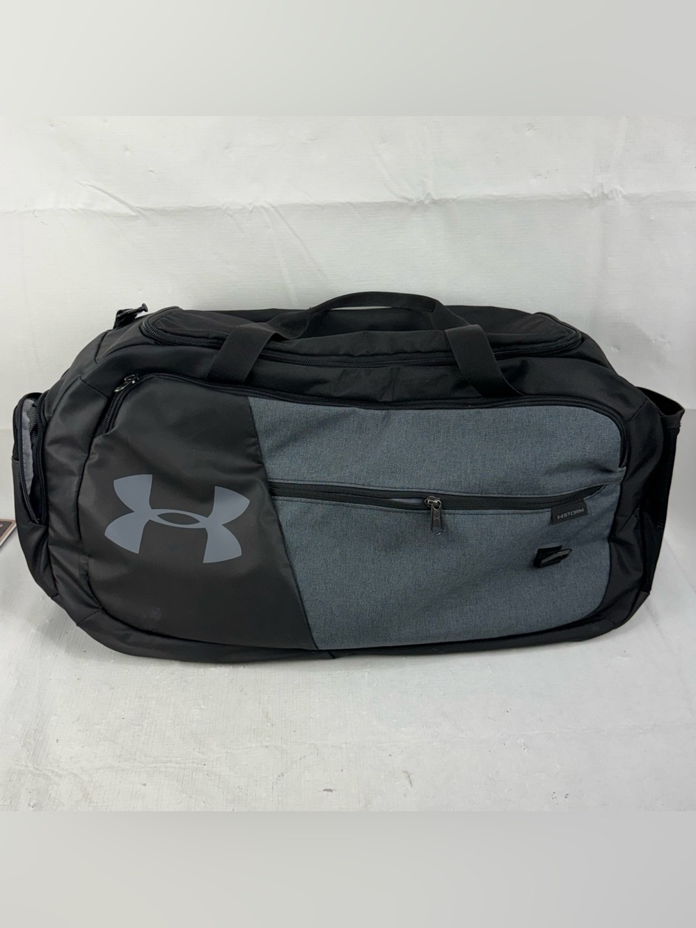 UNDER ARMOUR Men's UA Undeniable 4.0 Duffle Bag Gym Graphite / Black
